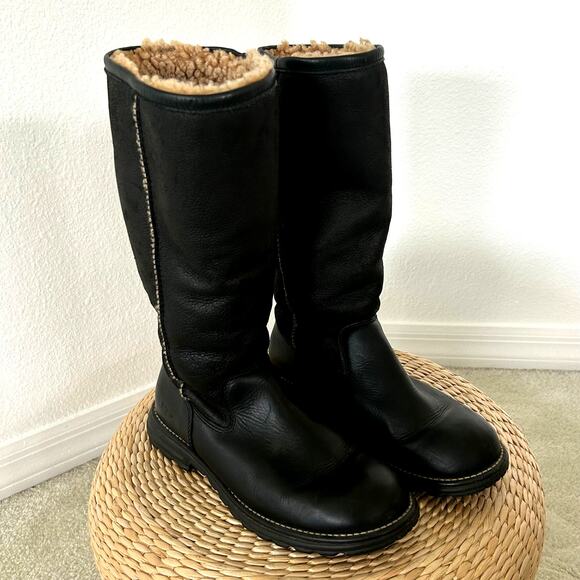 UGG Brooks Tall Black Leather Boots Genuine Sheepskin Lining Women’s Sz 8 Winter - Picture 3 of 16